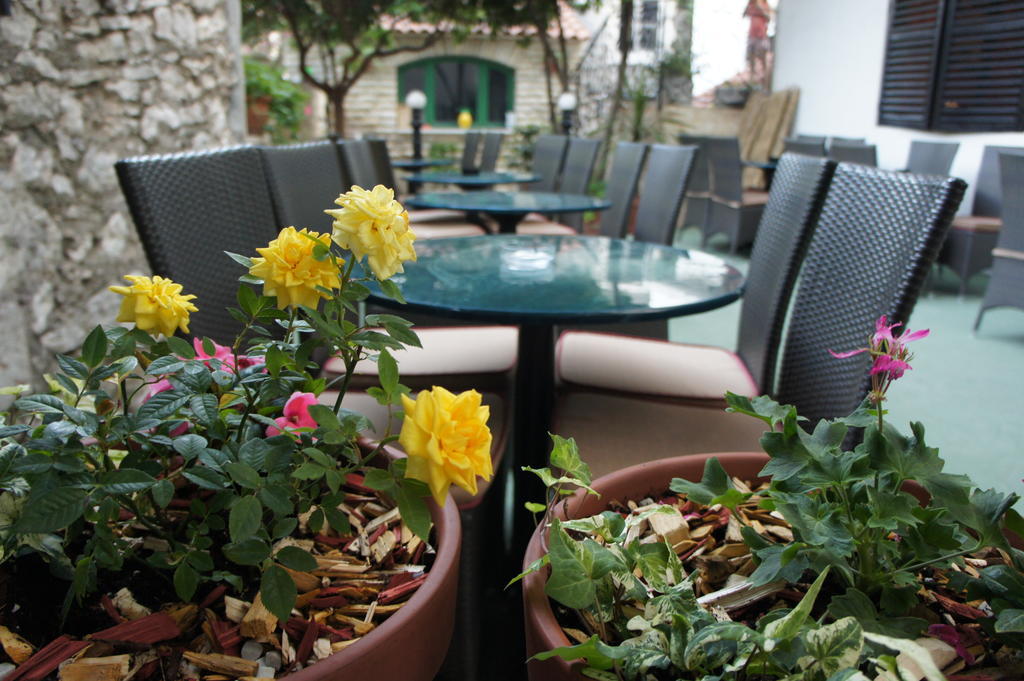 Hostel Splendido Šibenik Buitenkant foto